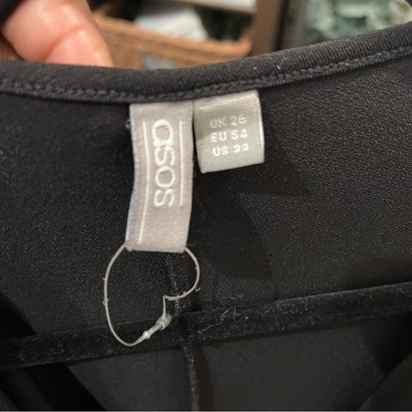 ASOS Curve black long sleeve faux wrap dress 22 - Picture 6 of 6